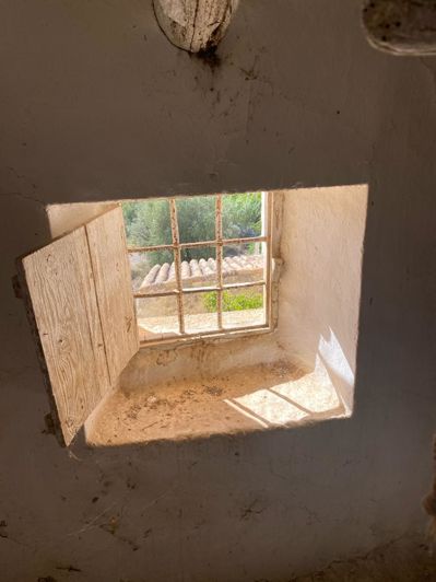 Image No.15-2 Bed Property for sale