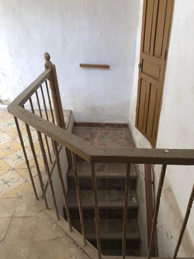 Image No.34-3 Bed Property for sale