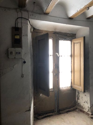 Image No.8-3 Bed Property for sale