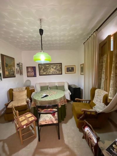 Image No.27-4 Bed Property for sale