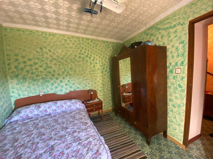 Image No.18-4 Bed Townhouse for sale