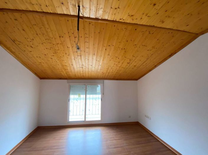 Image No.16-3 Bed Apartment for sale