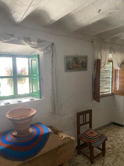 Image No.4-3 Bed Townhouse for sale