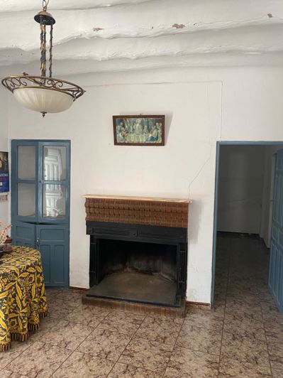 Image No.2-3 Bed Property for sale