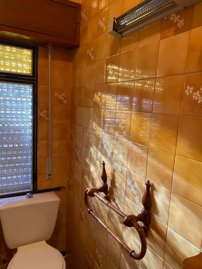 Image No.8-6 Bed Property for sale