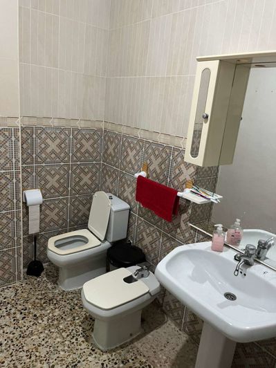 Image No.15-6 Bed Property for sale