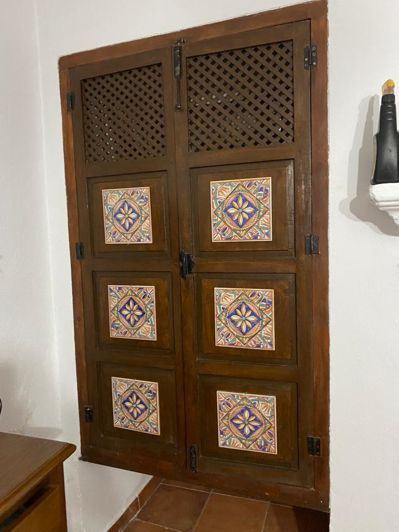 Image No.12-4 Bed Property for sale