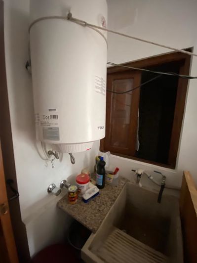 Image No.22-4 Bed Property for sale