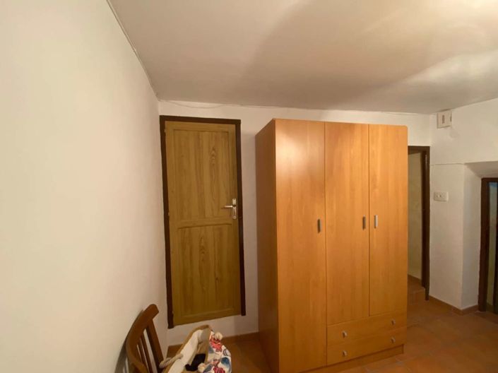 Image No.18-3 Bed Townhouse for sale