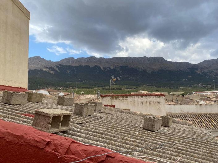 Image No.25-3 Bed Townhouse for sale