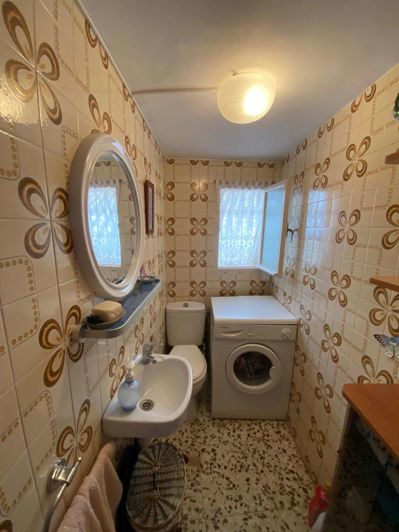 Image No.28-5 Bed Townhouse for sale