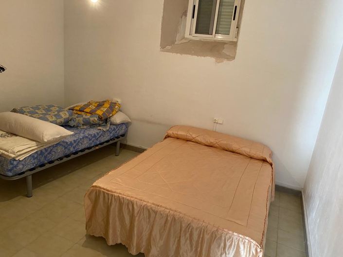 Image No.10-5 Bed Property for sale