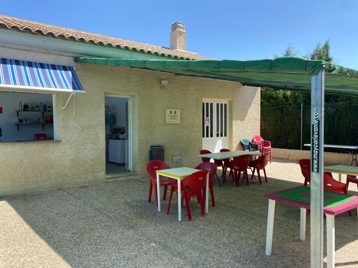 Image No.28-5 Bed Property for sale