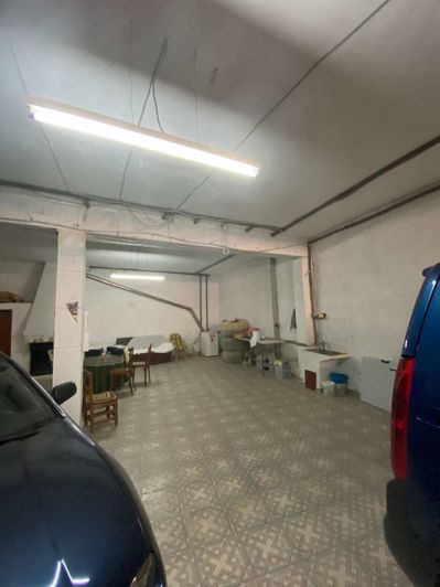 Image No.5-5 Bed Property for sale