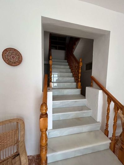 Image No.4-5 Bed Townhouse for sale