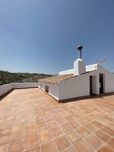 Image No.33-5 Bed Villa for sale