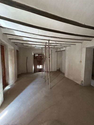 Image No.18-4 Bed Townhouse for sale