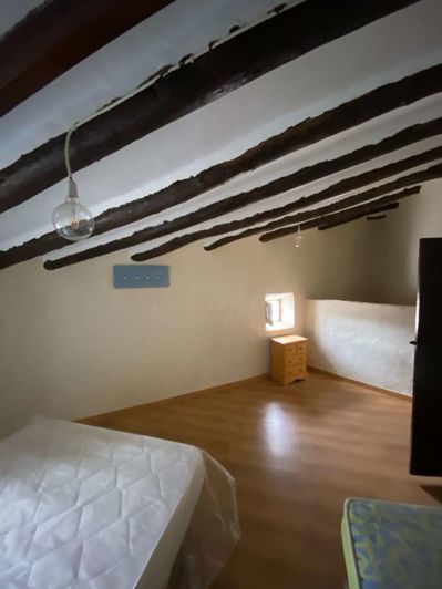 Image No.23-4 Bed Property for sale