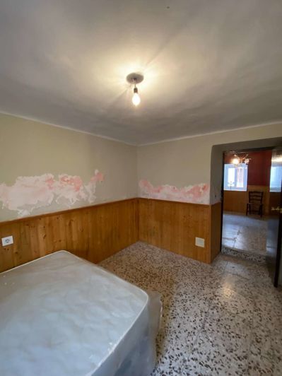 Image No.24-4 Bed Property for sale