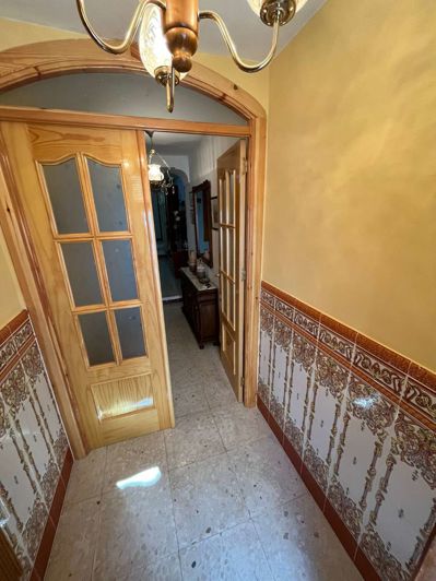 Image No.2-5 Bed Townhouse for sale