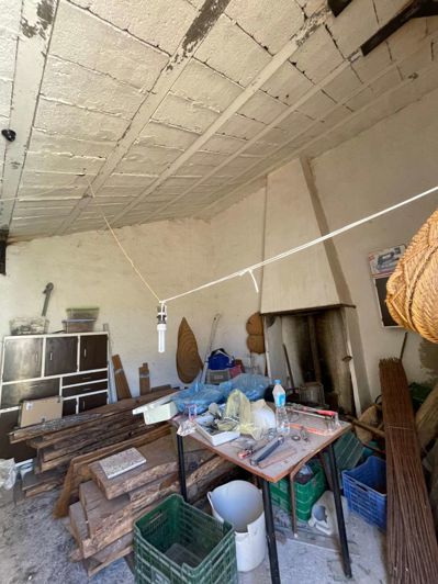 Image No.33-5 Bed Property for sale