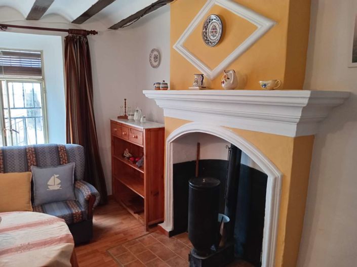 Image No.6-5 Bed Property for sale