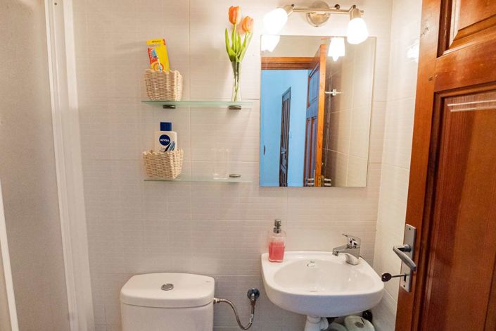 Image No.13-5 Bed Property for sale