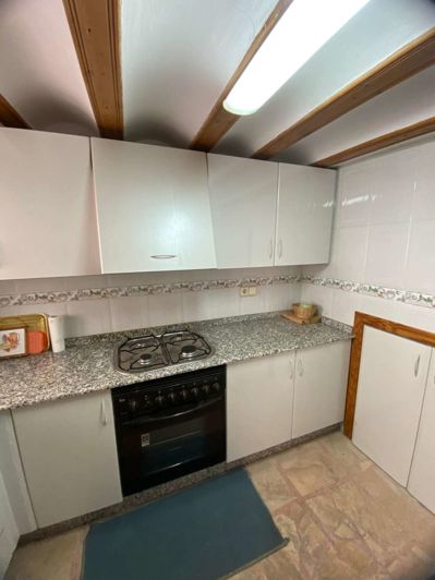 Image No.8-4 Bed Property for sale