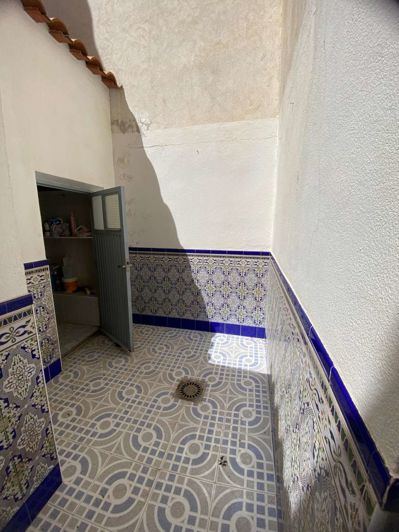 Image No.10-4 Bed Property for sale