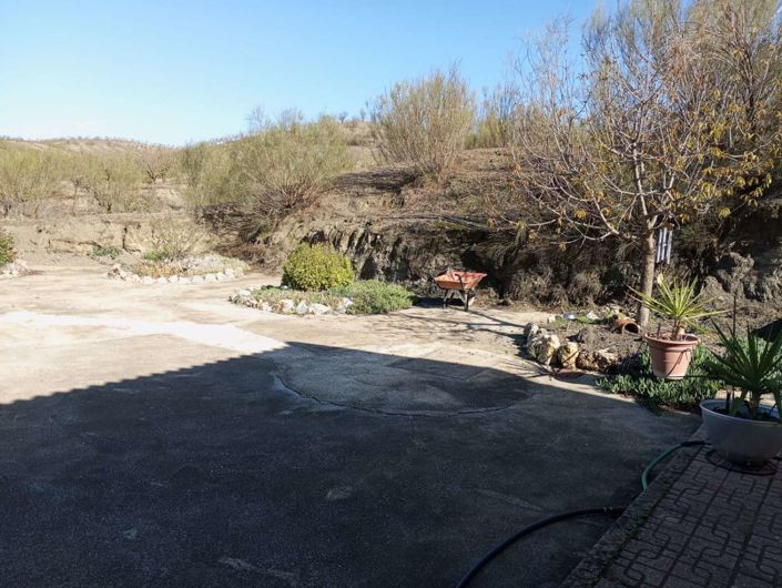 Image No.13-10 Bed Property for sale