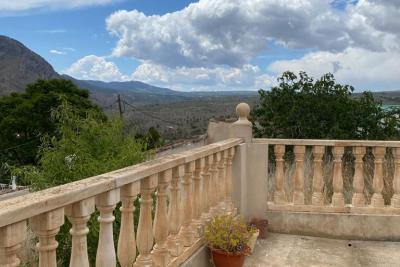 Image No.45-10 Bed Property for sale