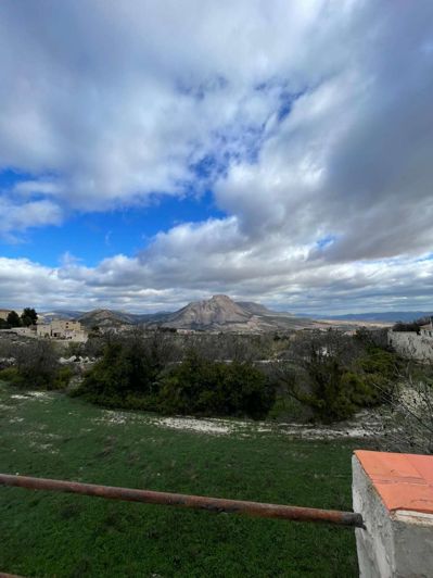 Image No.4-3 Bed Property for sale