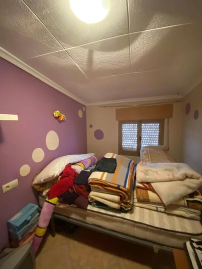 Image No.15-2 Bed Property for sale