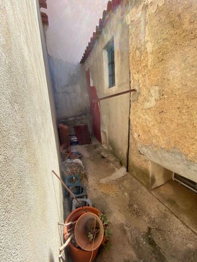 Image No.23-2 Bed Property for sale