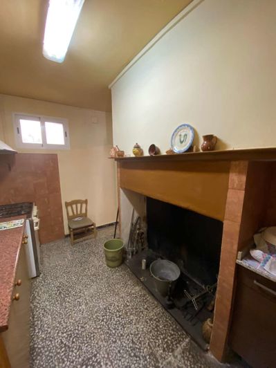 Image No.4-2 Bed Property for sale