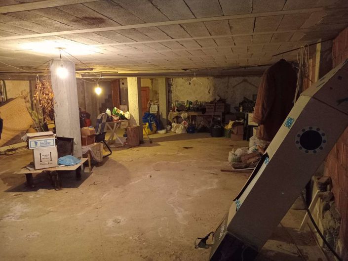 Image No.22-3 Bed Property for sale