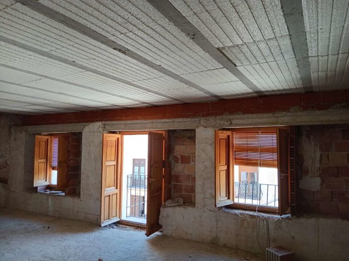 Image No.7-3 Bed Property for sale