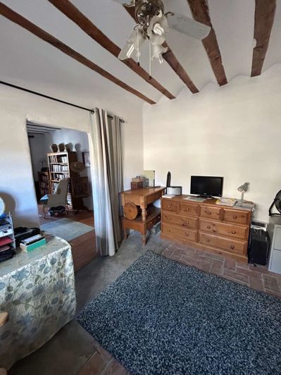 Image No.33-7 Bed Property for sale