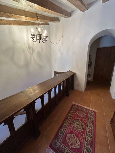 Image No.43-7 Bed Property for sale