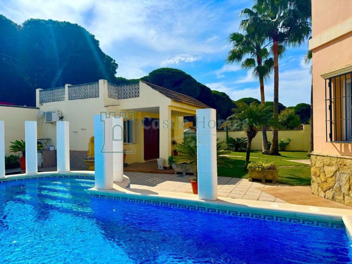 Image No.21-5 Bed Villa for sale