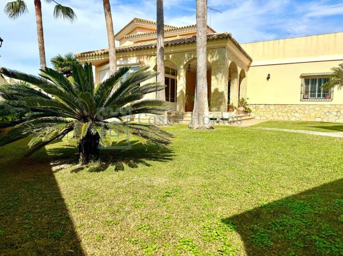 Image No.4-5 Bed Villa for sale