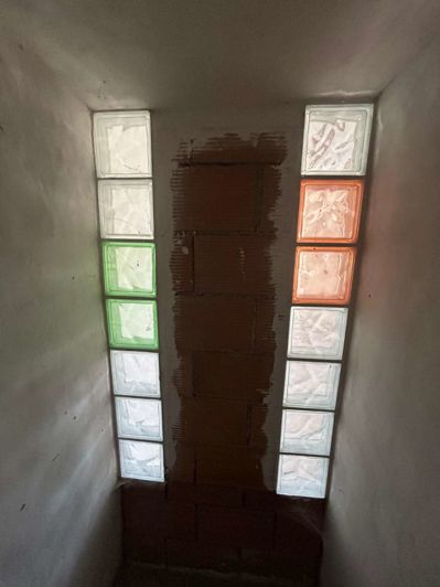 Image No.19-4 Bed Property for sale