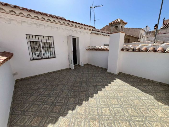 Image No.16-3 Bed Townhouse for sale