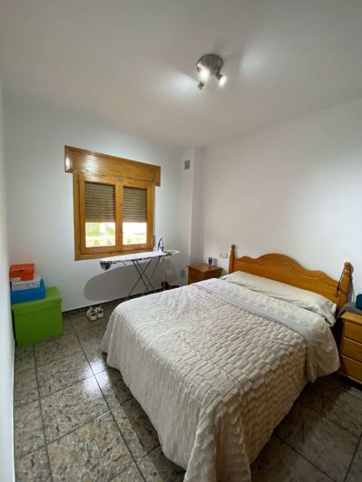 Image No.22-3 Bed Property for sale