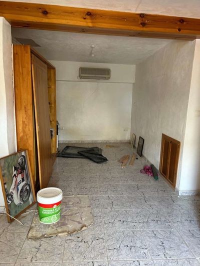 Image No.26-6 Bed Townhouse for sale