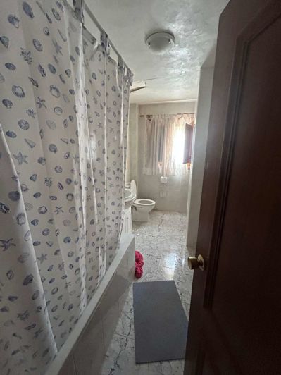 Image No.33-6 Bed Townhouse for sale