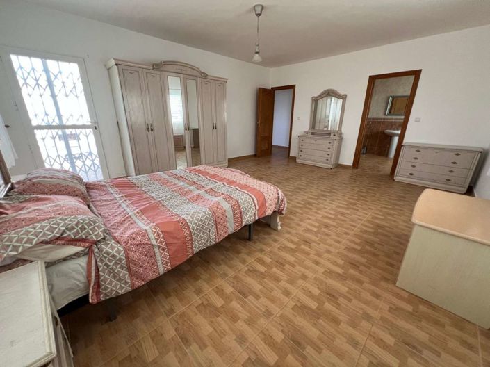 Image No.27-5 Bed Villa for sale