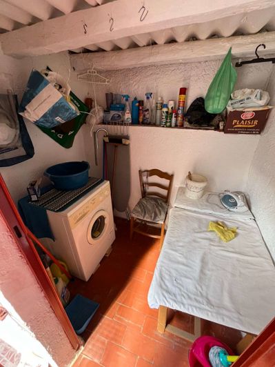 Image No.23-5 Bed Property for sale