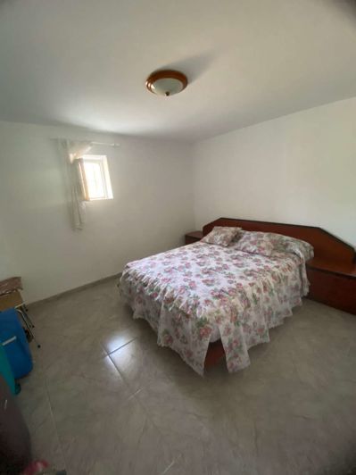 Image No.16-3 Bed Property for sale