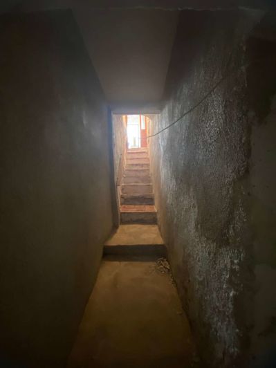 Image No.23-3 Bed Property for sale